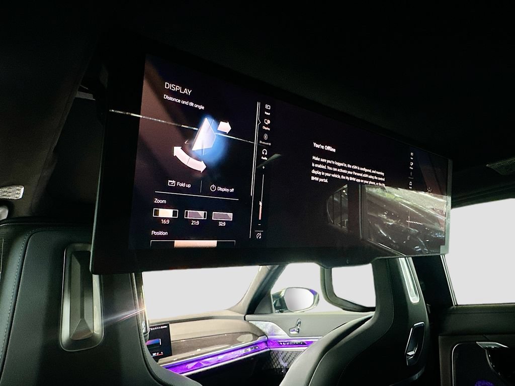 New 2026 BMW i7 M70 AWD/4WD image 24