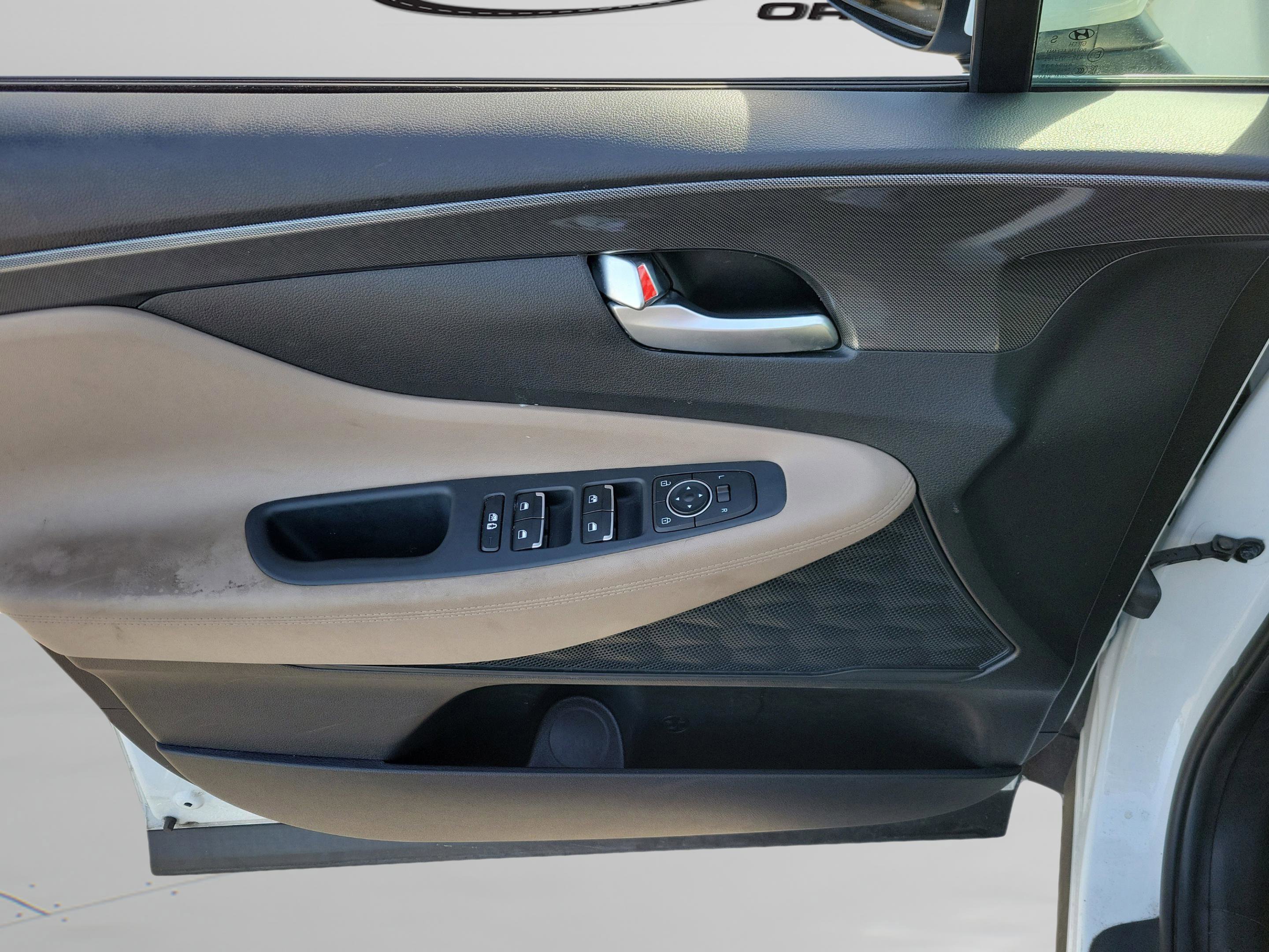 Certified 2023 Hyundai Santa Fe SE image 12