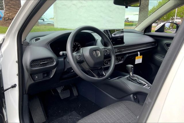 New 2026 Honda HR-V LX image 6