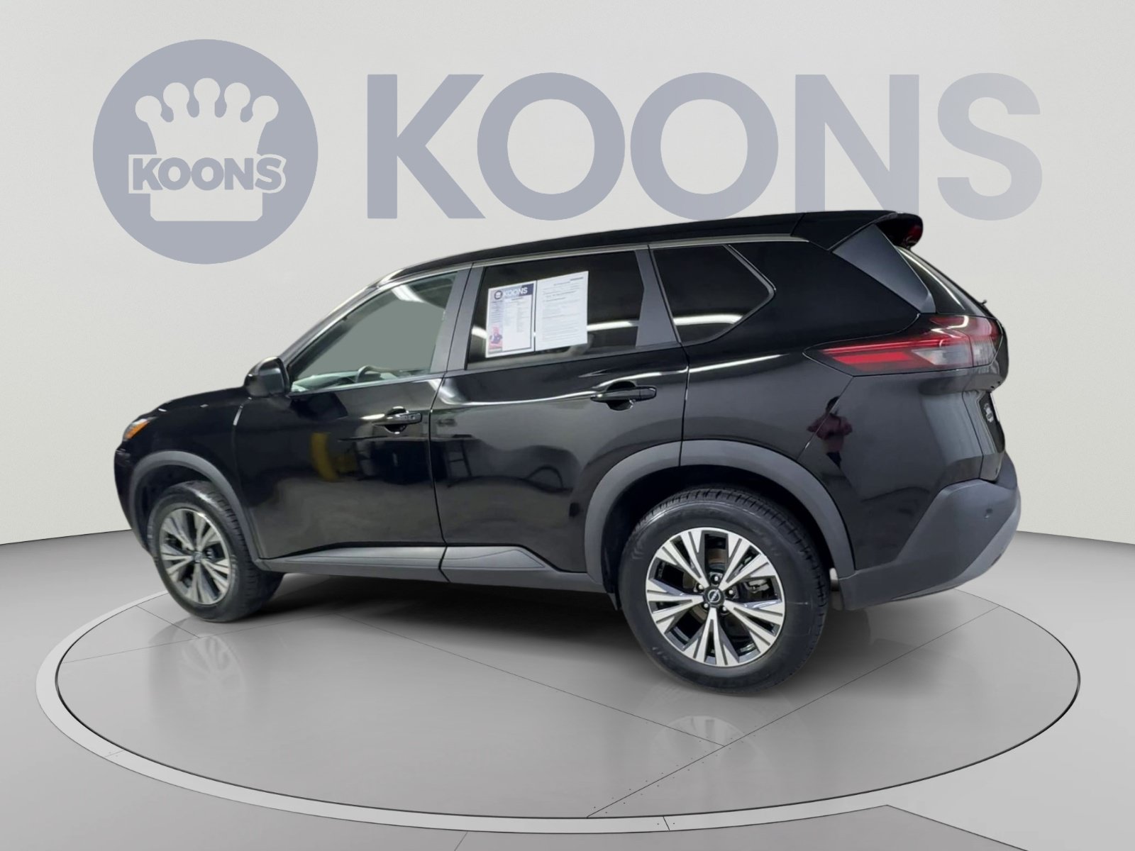 Used 2023 Nissan Rogue SV FWD image 8