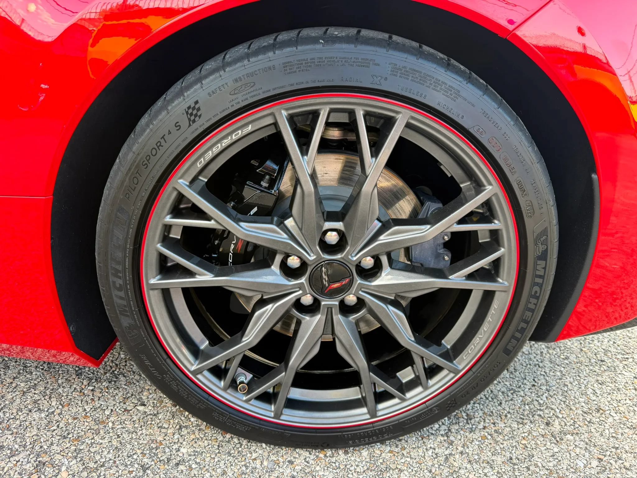 Used 2023 Chevrolet Corvette Stingray Premium Cpe w/ Z51 Performance Package RWD image 16
