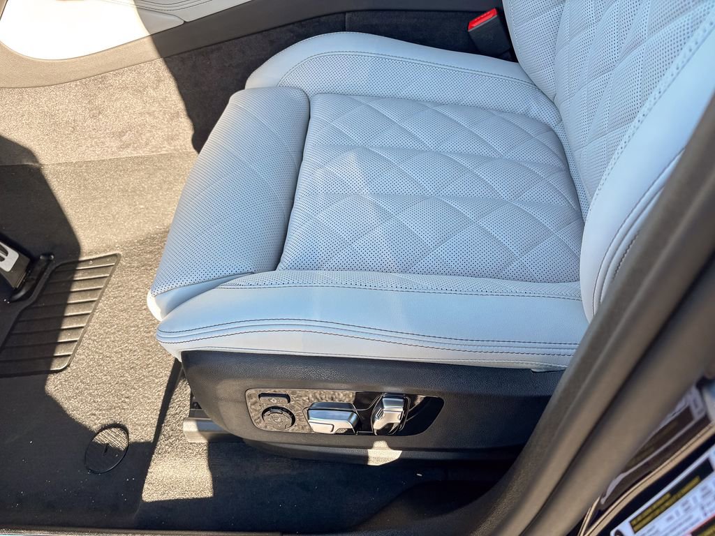 New 2026 BMW X6 xDrive40i image 17