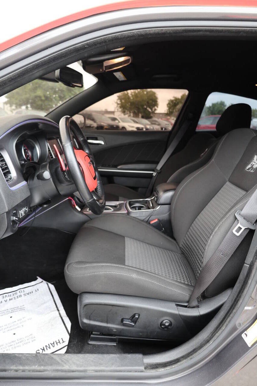 Used 2020 Dodge Charger Scat Pack RWD image 13