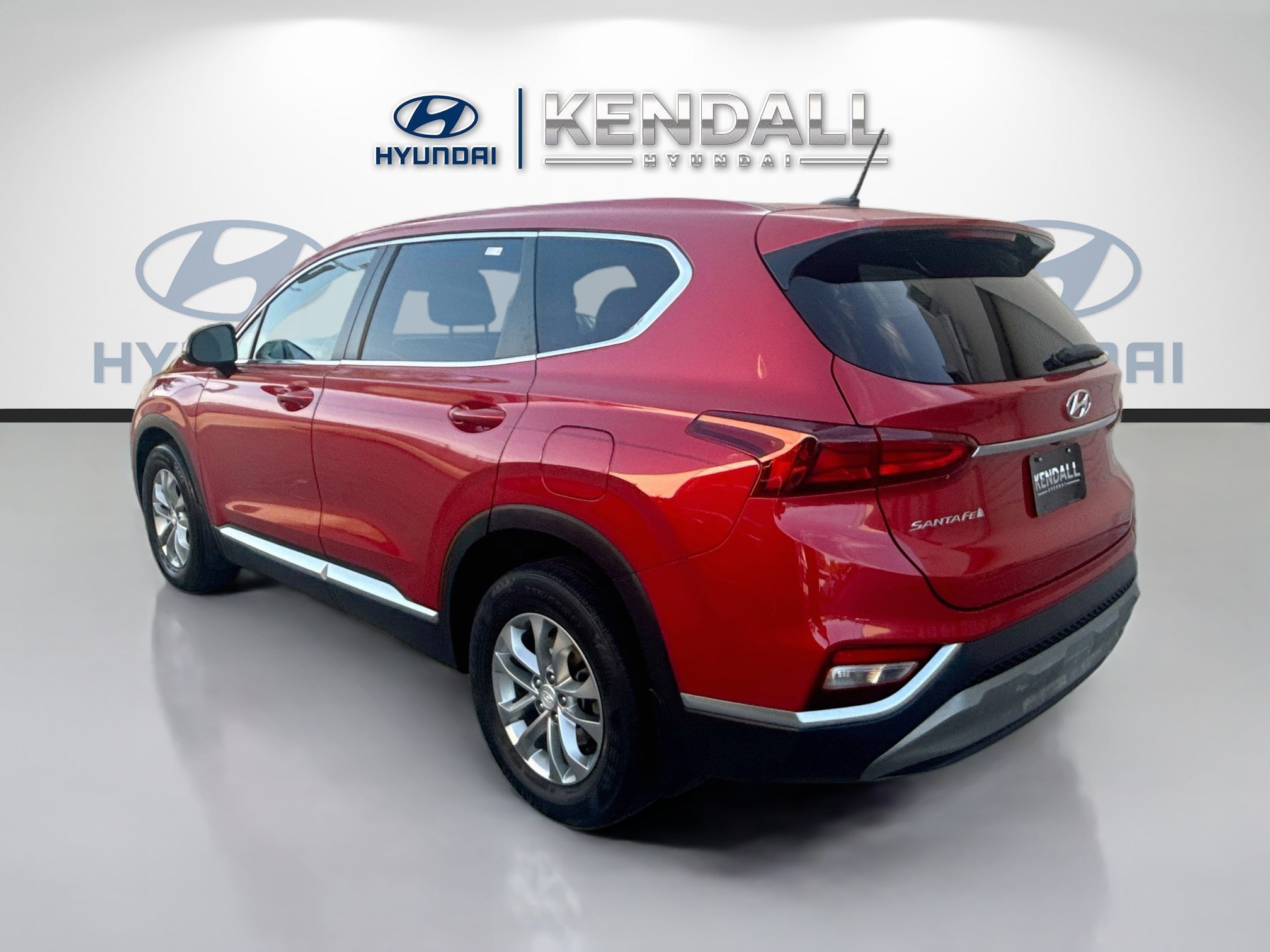 Used 2020 Hyundai Santa Fe SE FWD image 4
