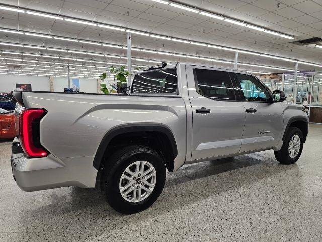 Used 2023 Toyota Tundra SR5 AWD/4WD image 4