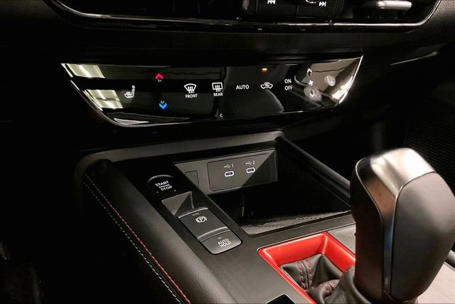 New 2026 Nissan Kicks SR w/ SR Premium Package image 26