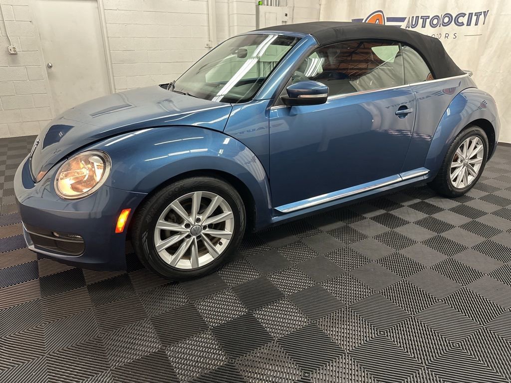 Used 2018 Volkswagen Beetle 2.0T S image 5