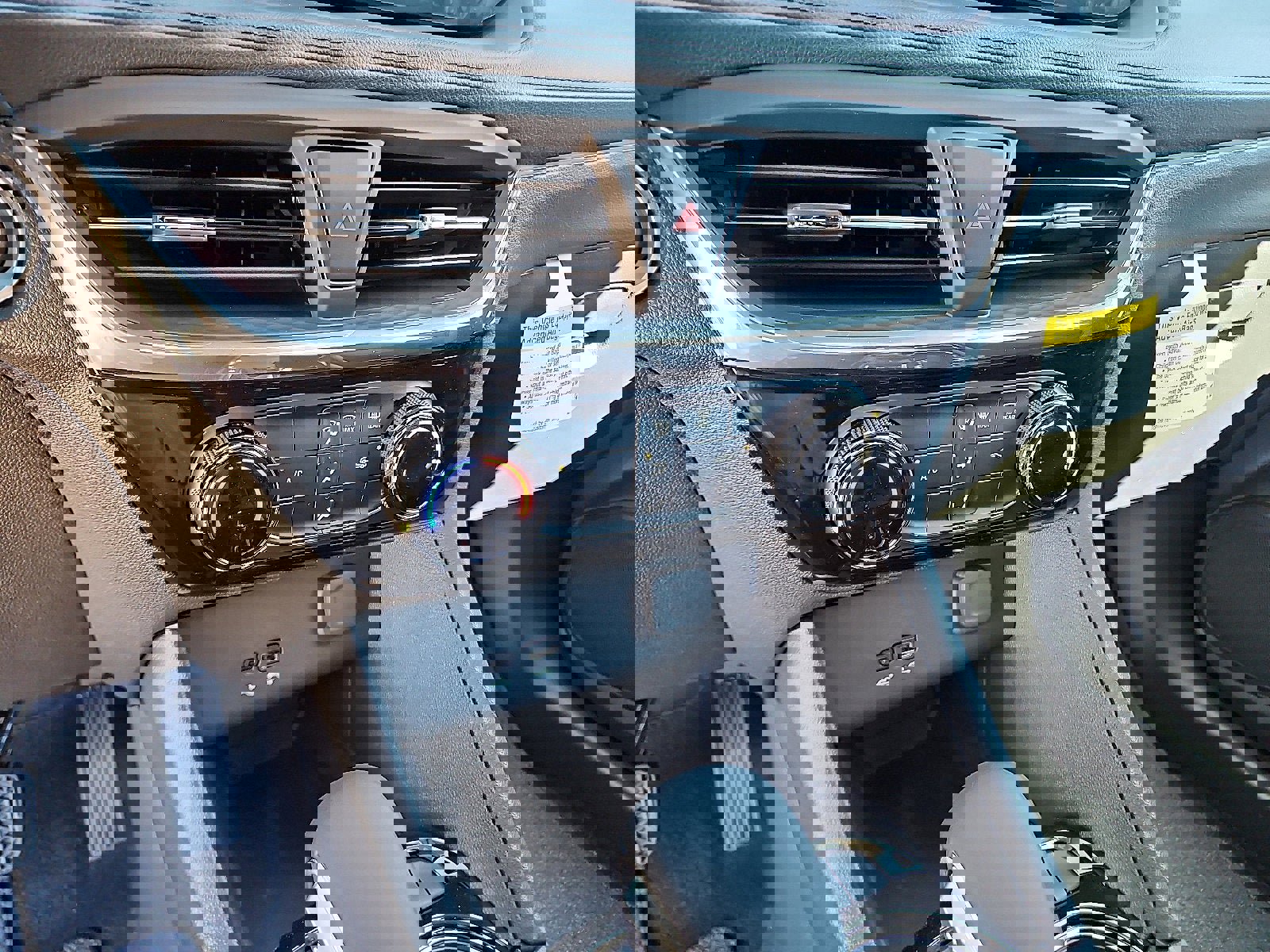 New 2026 Buick Encore GX Sport Touring image 17