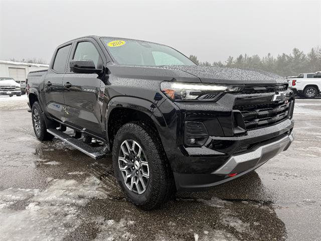 Used 2024 Chevrolet Colorado Z71 w/ Advanced Trailering Package AWD/4WD image 6