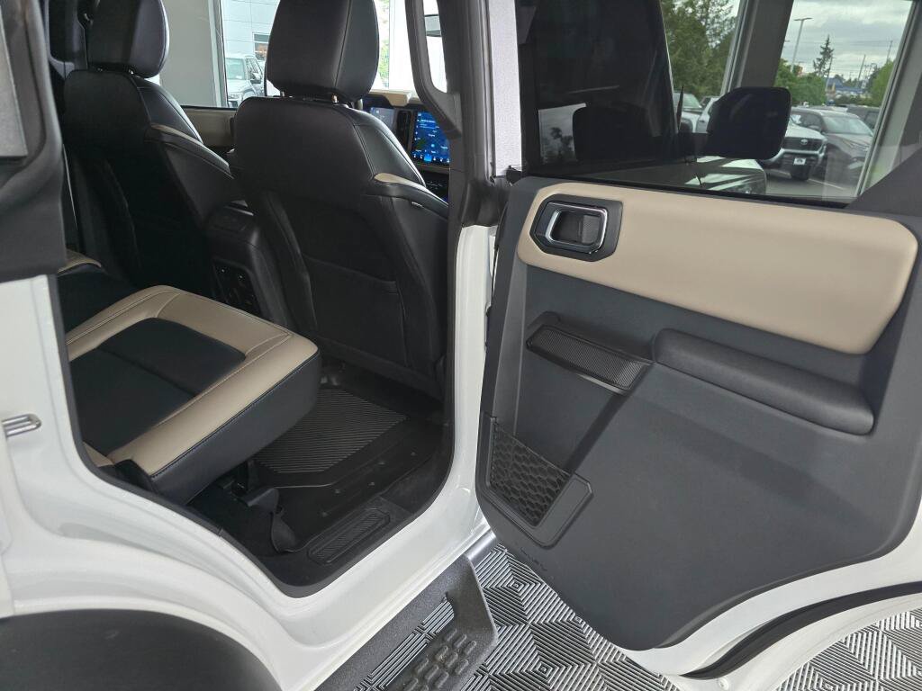 Used 2024 Ford Bronco Wildtrak AWD/4WD image 41