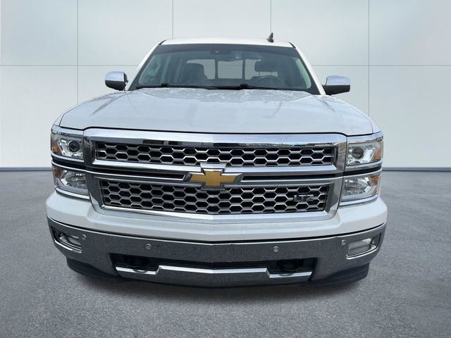 Used 2015 Chevrolet Silverado 1500 LTZ w/ LTZ Plus Package AWD/4WD image 11