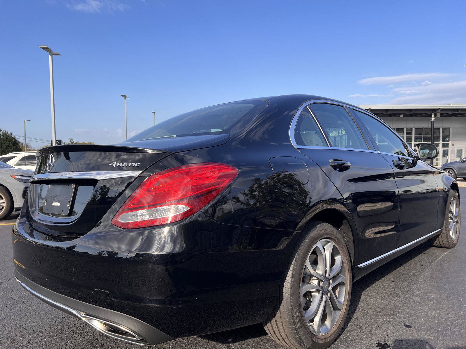 Used 2016 Mercedes-Benz C 300 4MATIC Sedan image 3