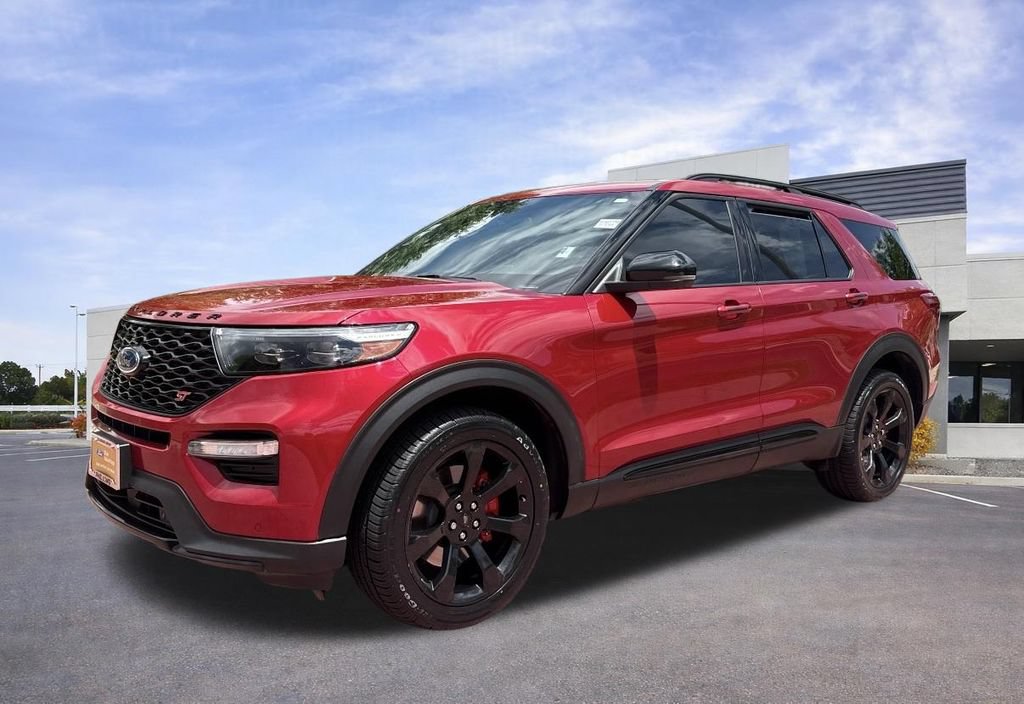 Certified 2023 Ford Explorer ST w/ Equipment Group 401A AWD/4WD image 4