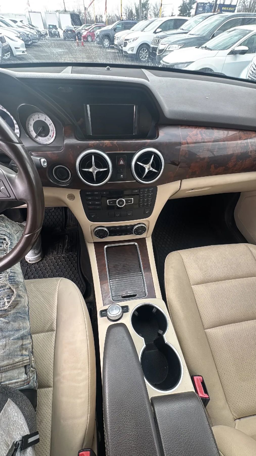 Used 2013 Mercedes-Benz GLK 350 4MATIC image 16