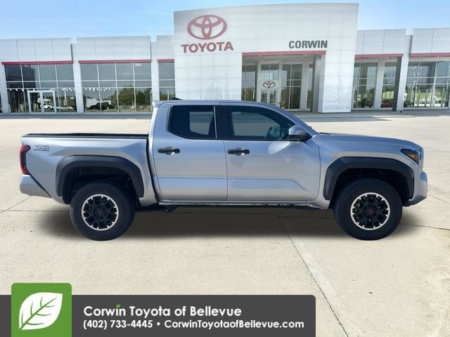 Used 2024 Toyota Tacoma TRD Off-Road AWD/4WD image 6
