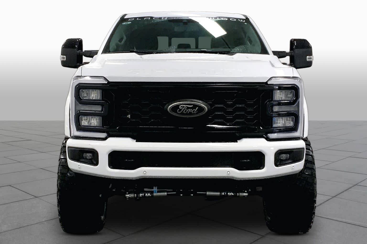 New 2026 Ford F250 4x4 Crew Cab Super Duty image 3