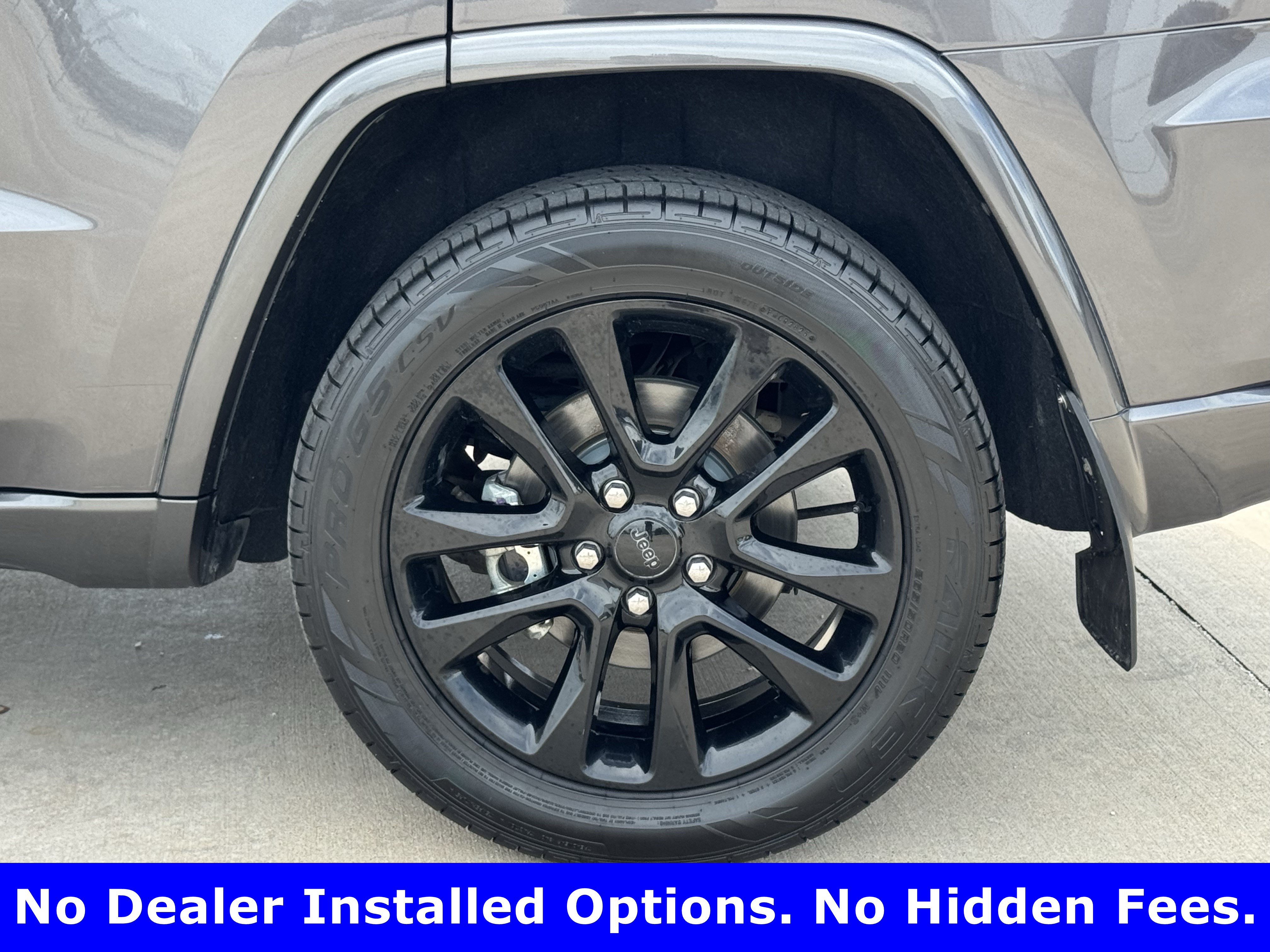 Used 2021 Jeep Grand Cherokee Laredo X RWD image 8