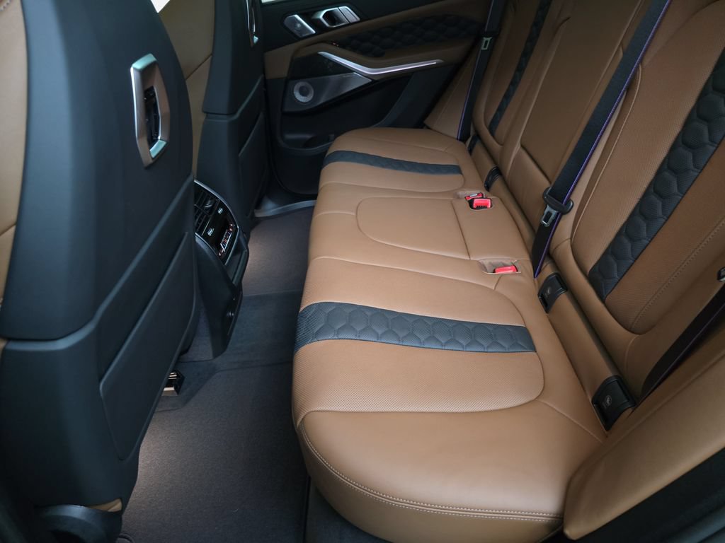New 2026 BMW X5 M Competition w/ Executive Package AWD/4WD image 14