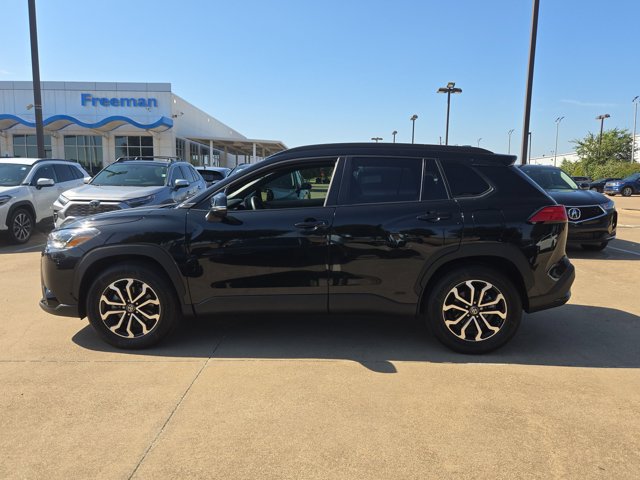Used 2023 Toyota Corolla Cross AWD Hybrid image 8