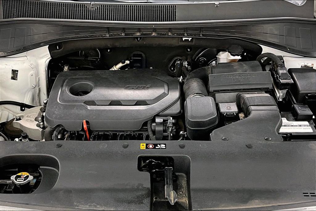 Used 2019 Kia Sorento LX image 12