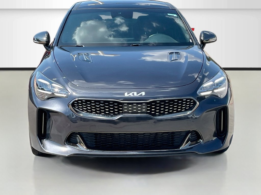 Used 2023 Kia Stinger GT-Line w/ Sun & Sound Package RWD image 2
