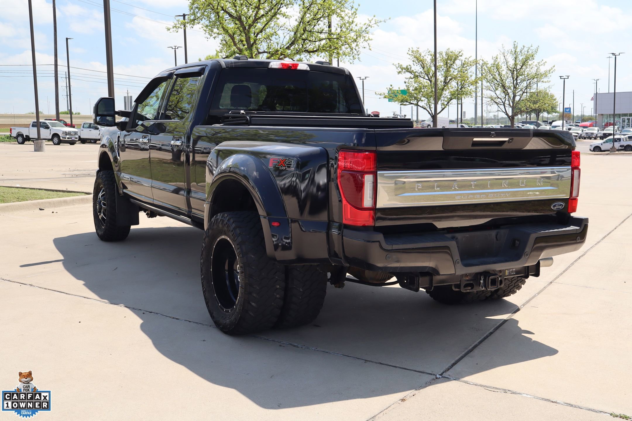 Used 2022 Ford F350 Platinum image 8