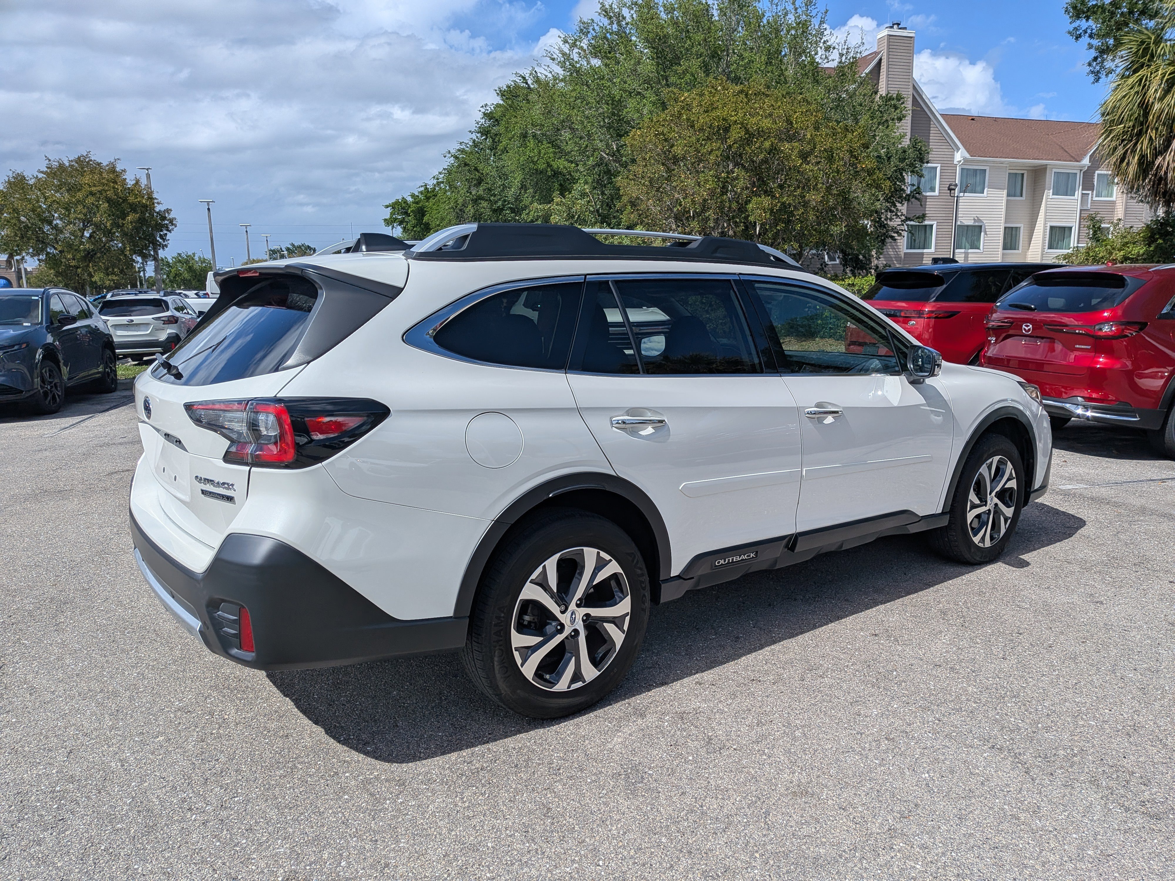 Certified 2022 Subaru Outback Touring XT image 4