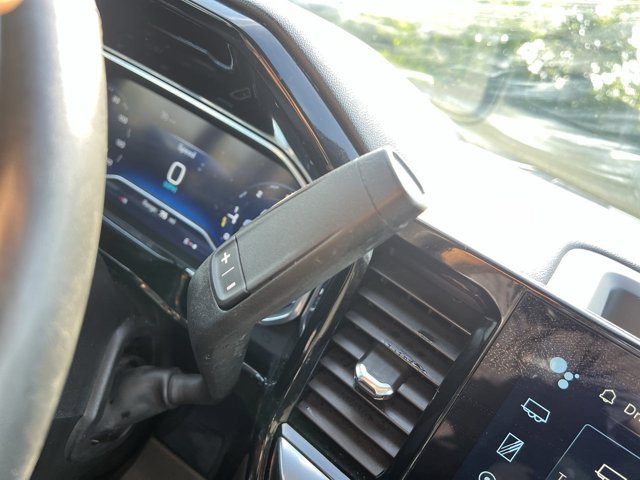 Used 2024 Chevrolet Silverado 1500 LT AWD/4WD image 16