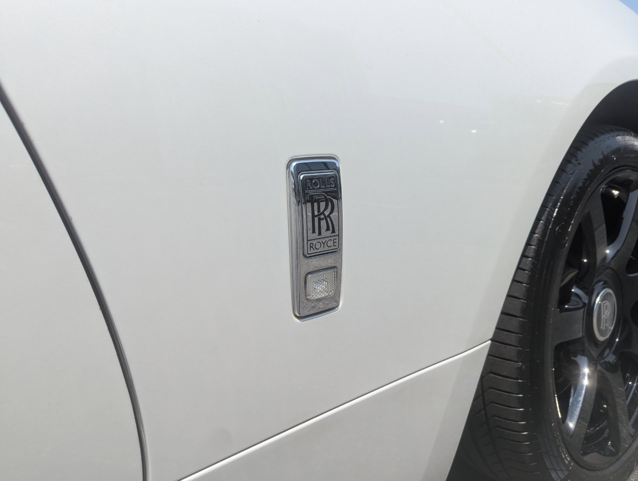 Used 2018 Rolls-Royce Dawn image 74