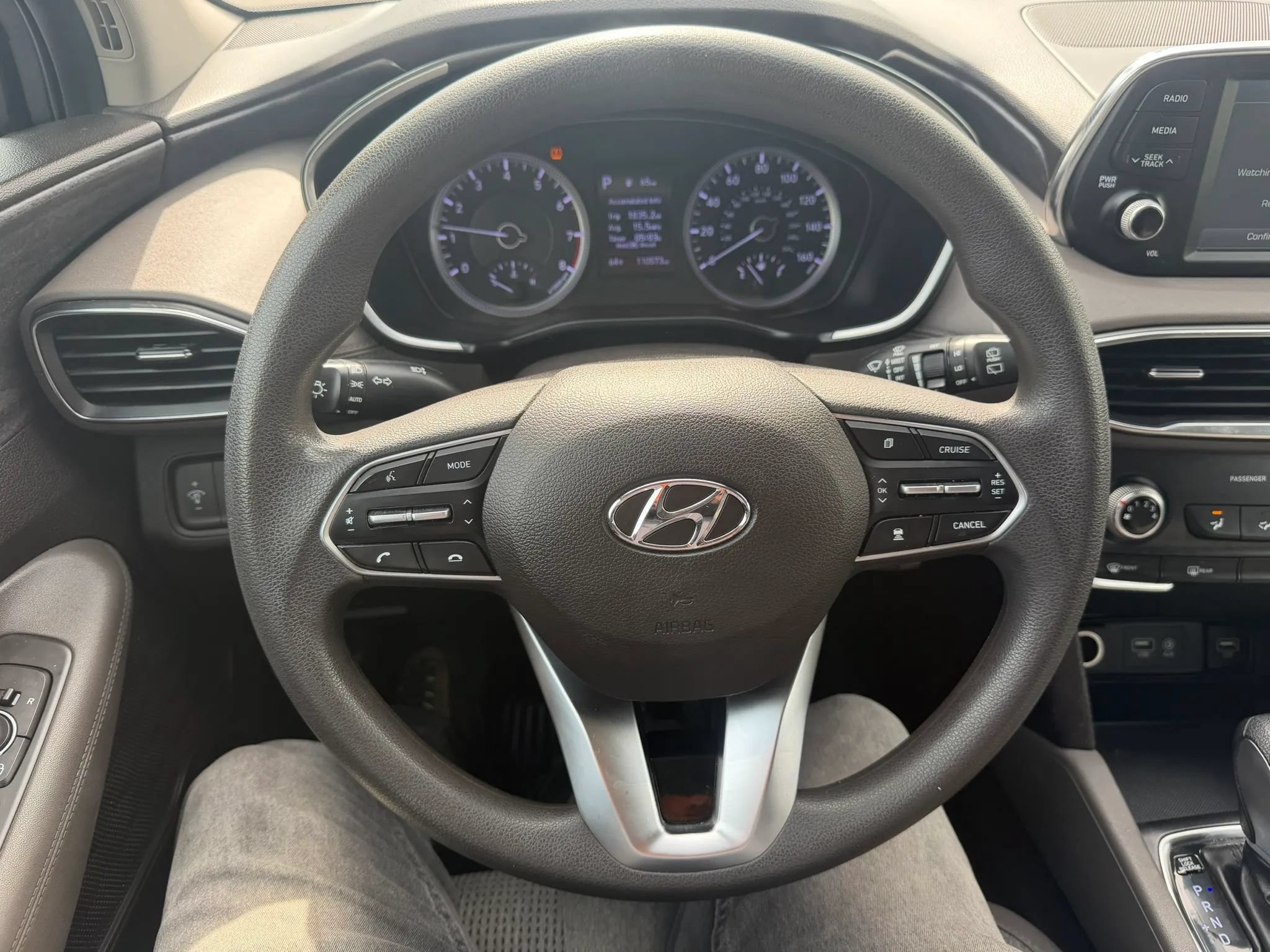 Used 2019 Hyundai Santa Fe SE FWD image 9