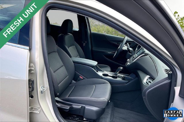 Used 2016 Chevrolet Malibu Hybrid FWD image 7