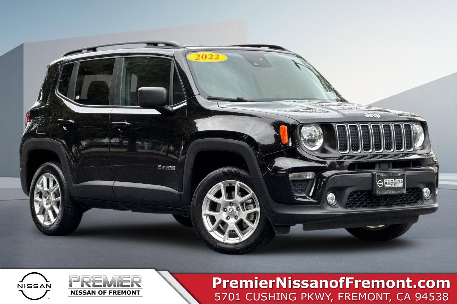 Used 2022 Jeep Renegade Latitude w/ Convenience Group image 1