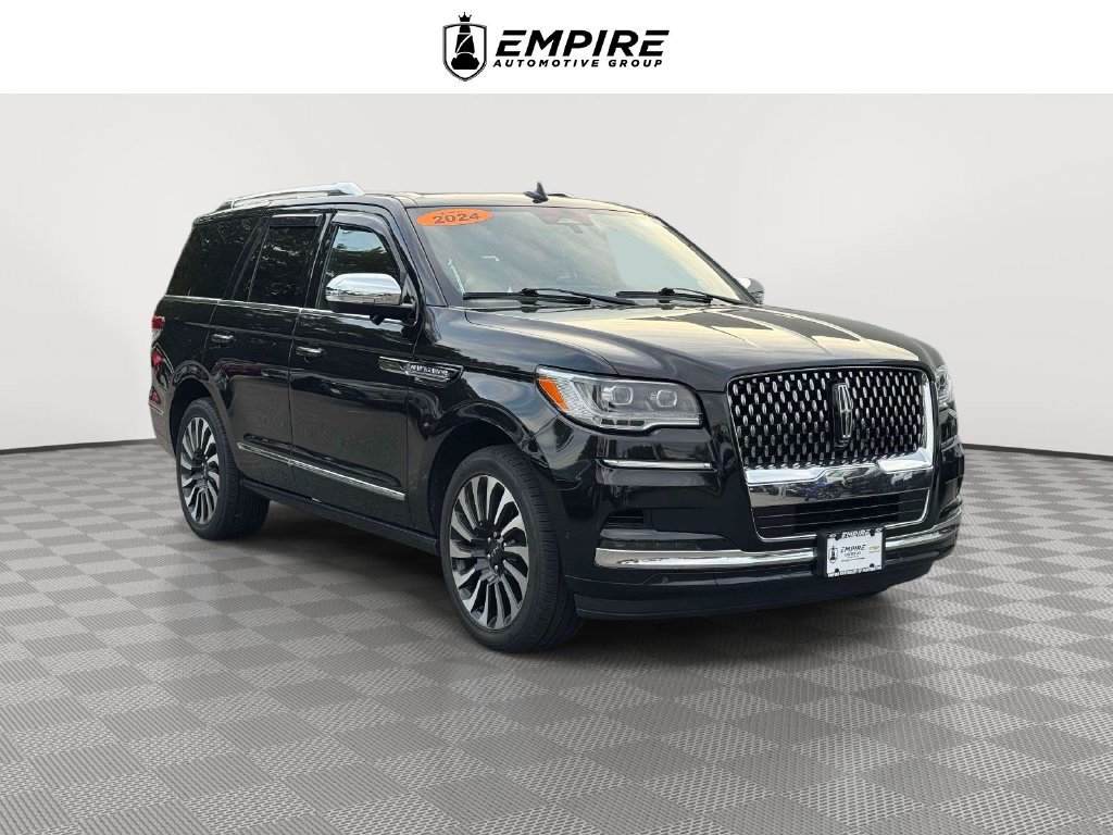 Used 2024 Lincoln Navigator Black Label AWD/4WD image 1