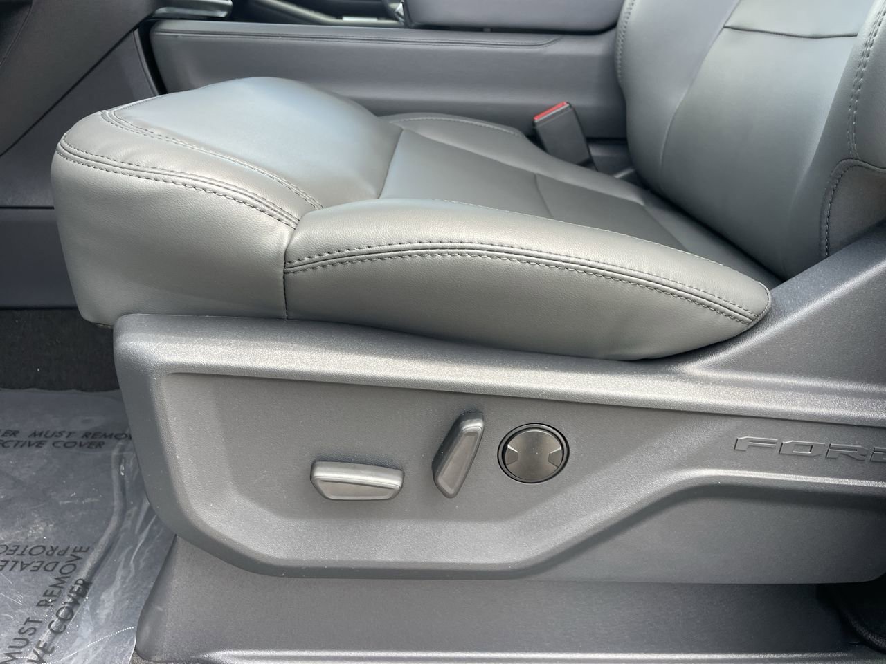 New 2026 Ford Expedition Max Active RWD image 24
