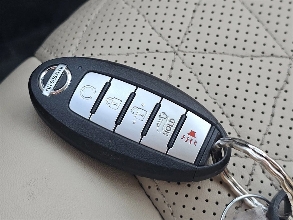 Used 2022 Nissan Murano Platinum w/ Cargo Package image 34