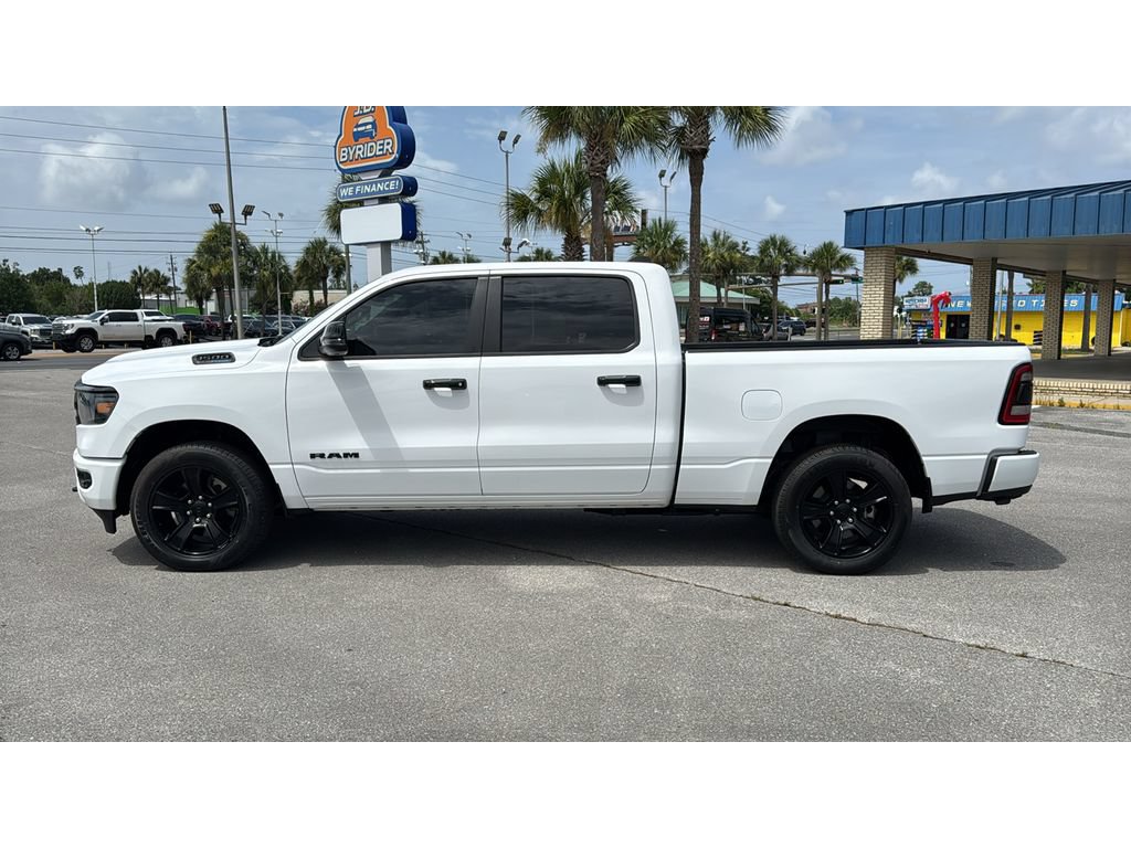 Used 2023 RAM 1500 Big Horn AWD/4WD image 3