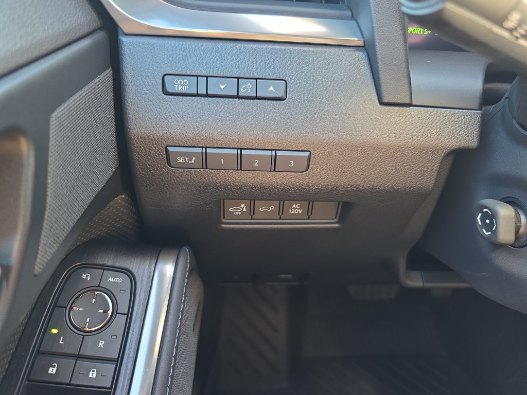 Used 2024 Lexus GX 550 AWD/4WD image 44