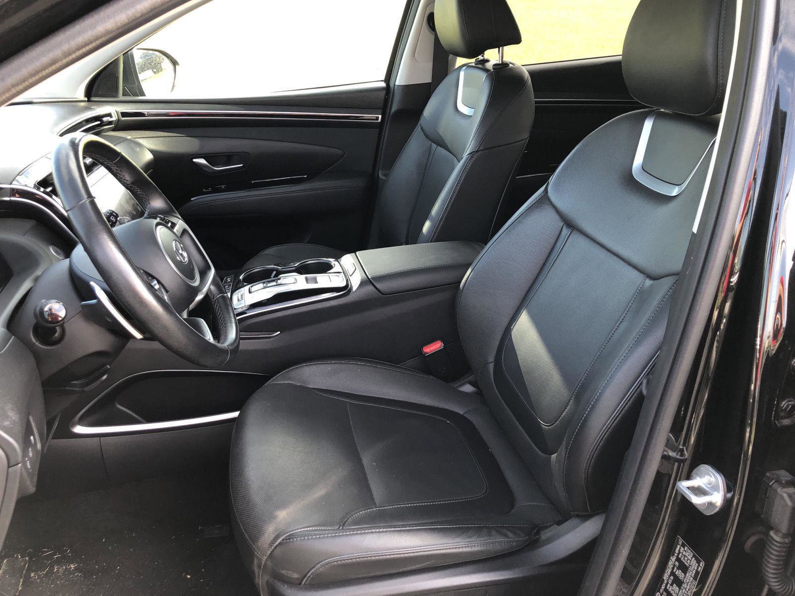 Used 2024 Hyundai Tucson Limited image 16