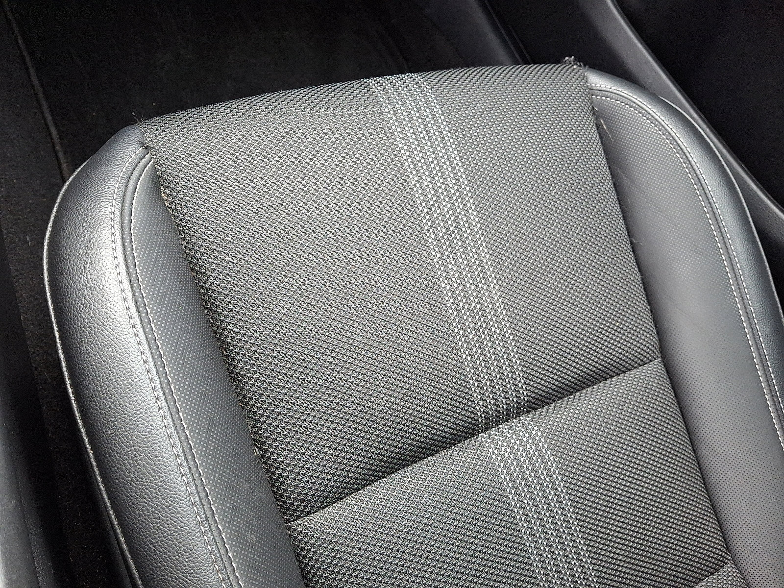 Used 2023 MAZDA CX-50 2.5 S w/ Cargo Package image 26