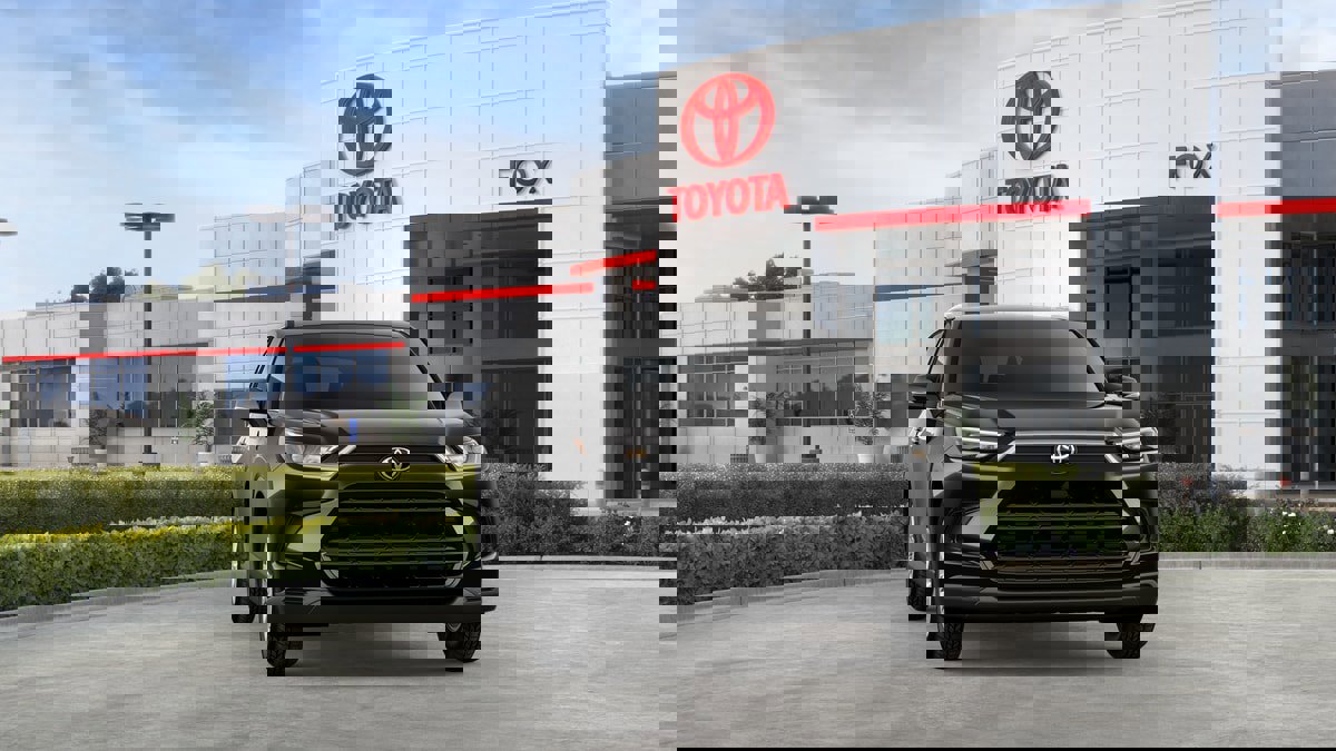 New 2026 Toyota Grand Highlander XLE image 16