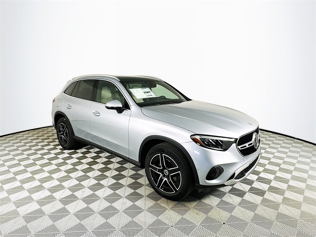 New 2026 Mercedes-Benz GLC 300 4MATIC