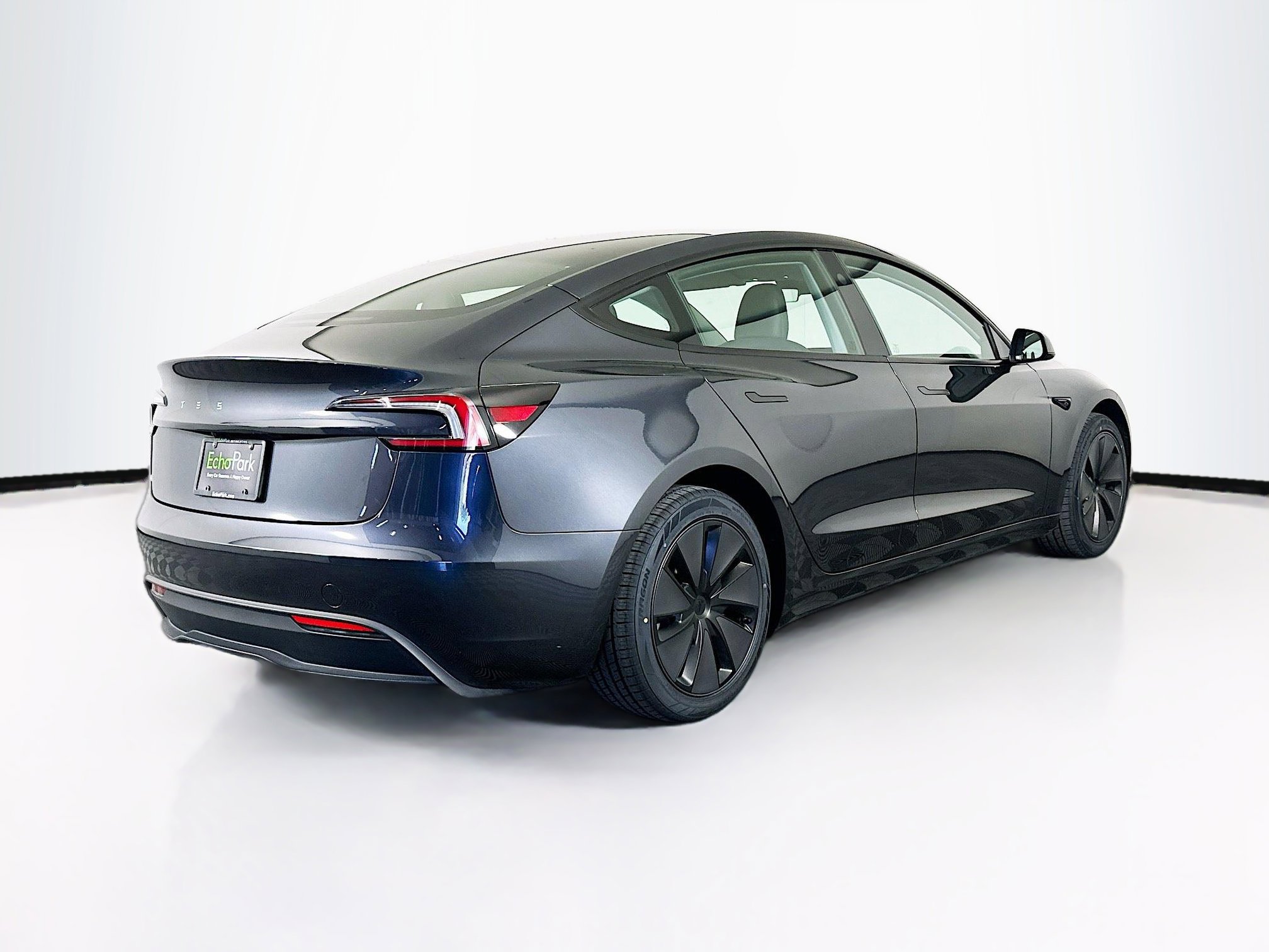 Used 2024 Tesla Model 3 image 9