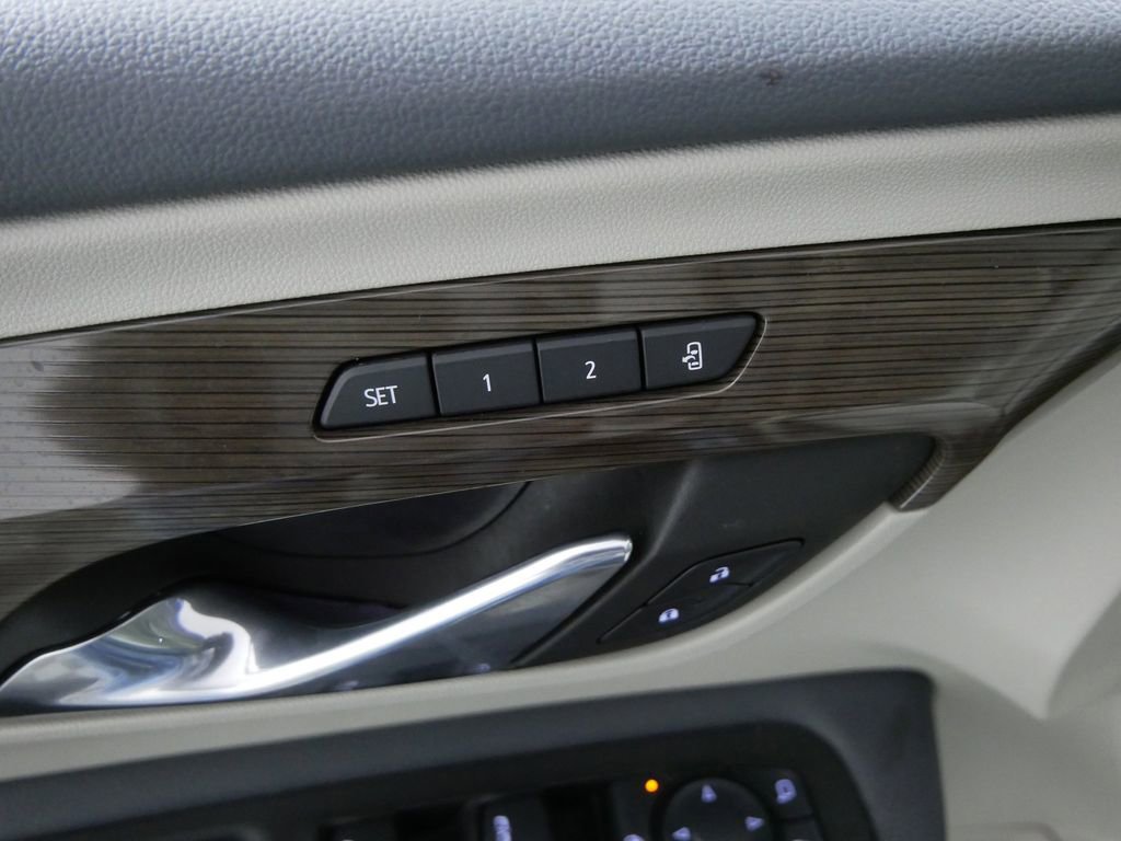 Used 2024 GMC Terrain Denali w/ Denali Premium Package image 14