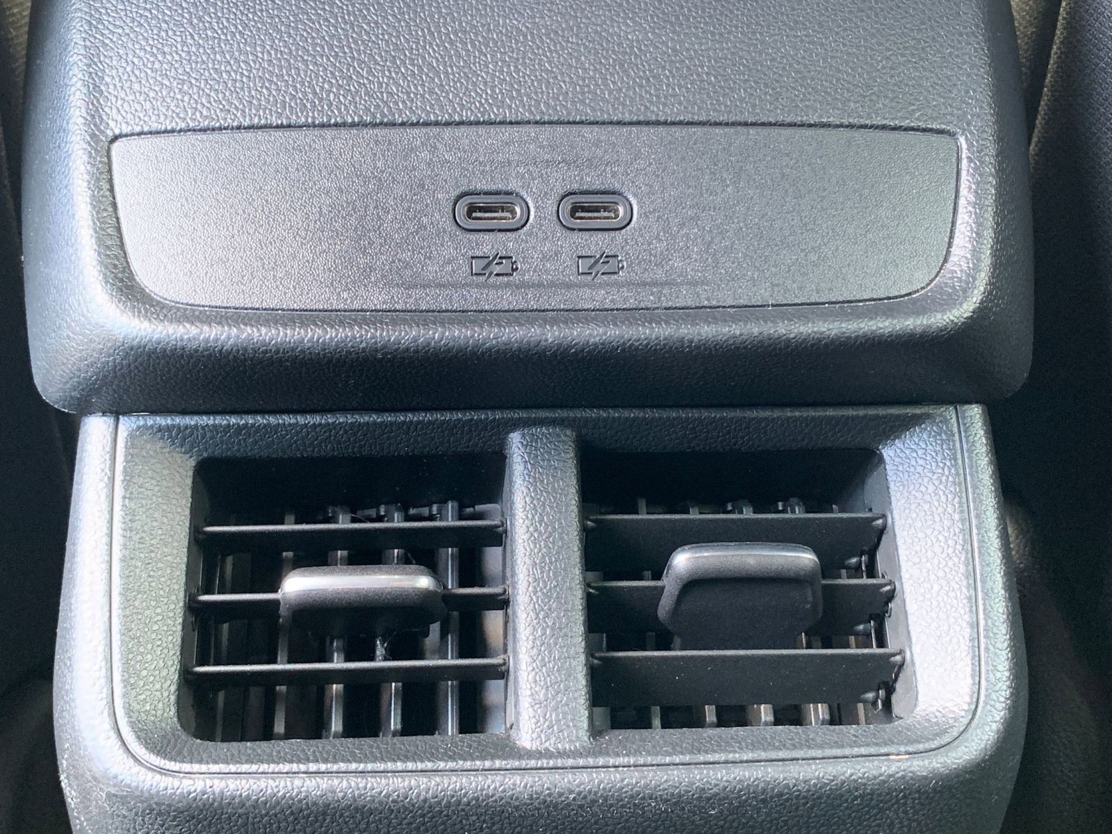 Used 2025 Chevrolet Equinox LT image 23