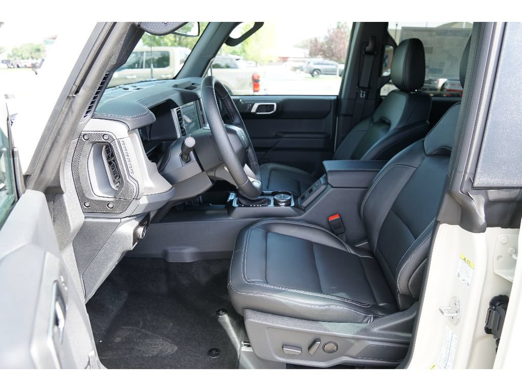 New 2026 Ford Bronco Outer Banks AWD/4WD image 7