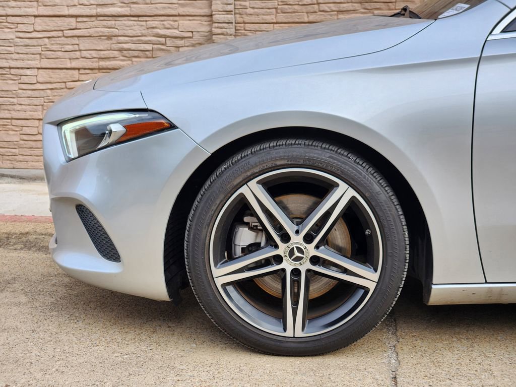 Used 2022 Mercedes-Benz A 220 A 220 image 9