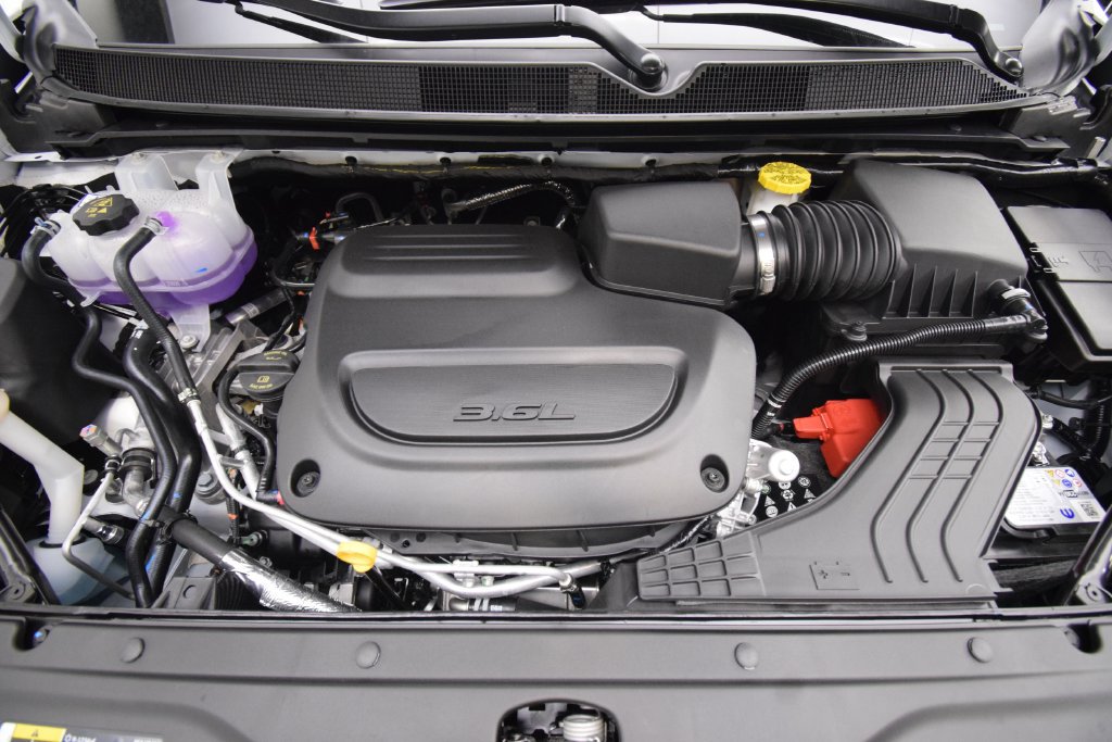 New 2027 Chrysler Pacifica LX FWD image 10