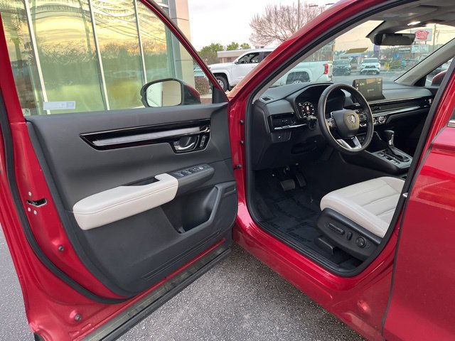 Used 2026 Honda CR-V EX-L image 4
