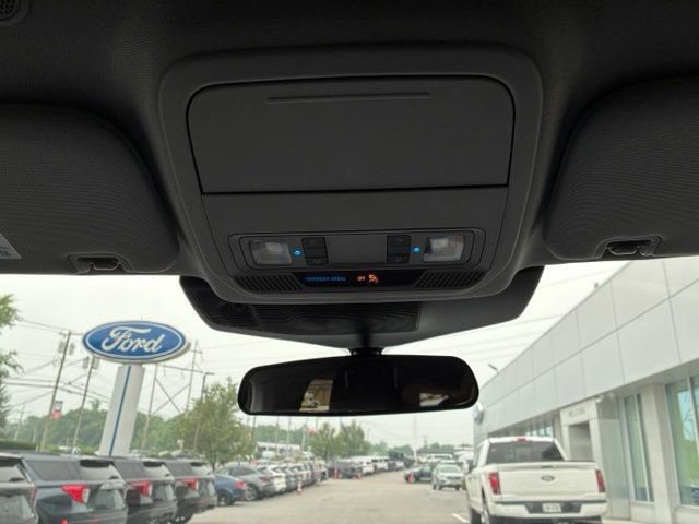 Certified 2023 Ford Explorer XLT w/ Equipment Group 202A AWD/4WD image 18