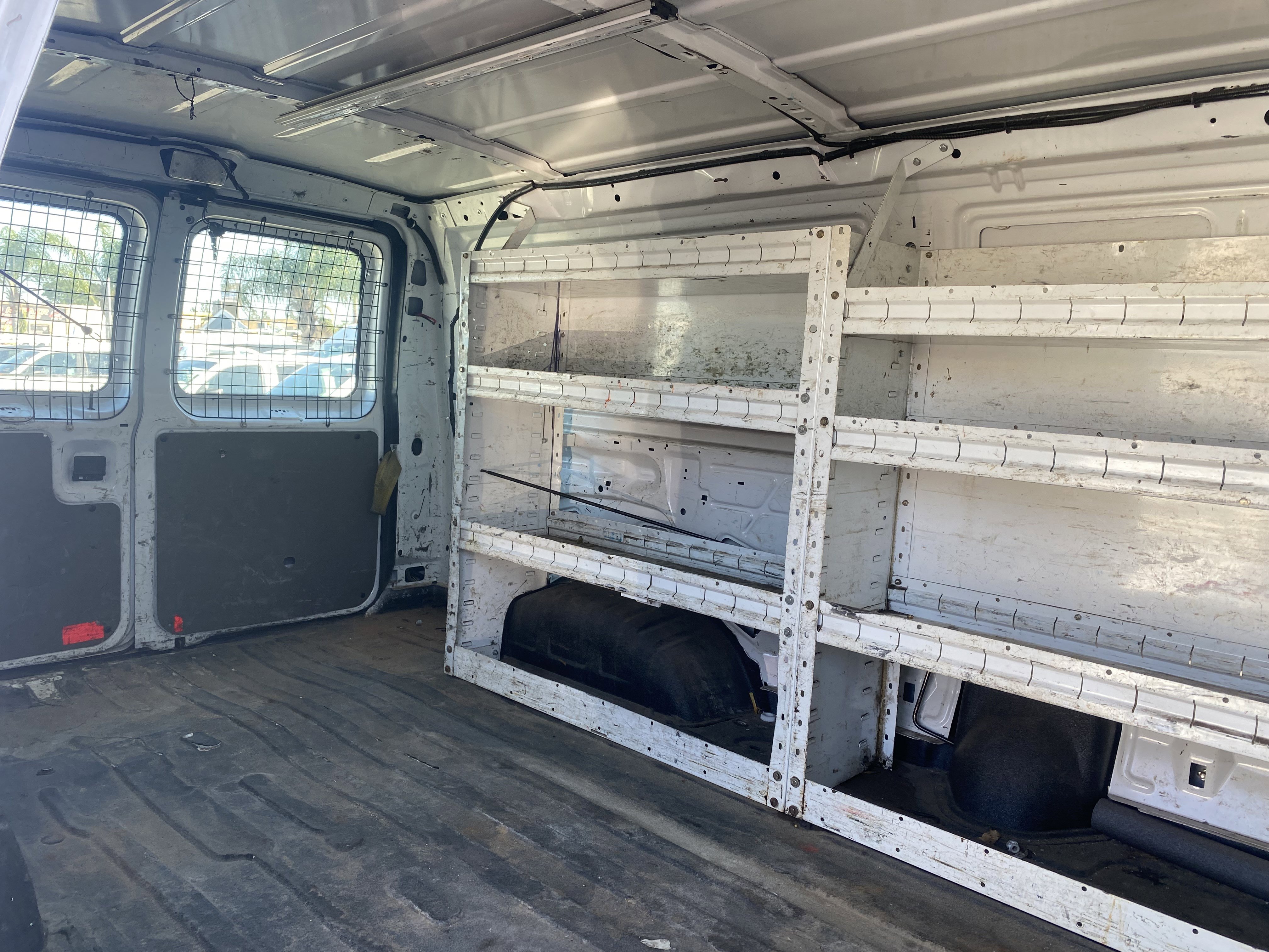 Used 2014 Ford E-250 and Econoline 250 w/ Power Group image 20